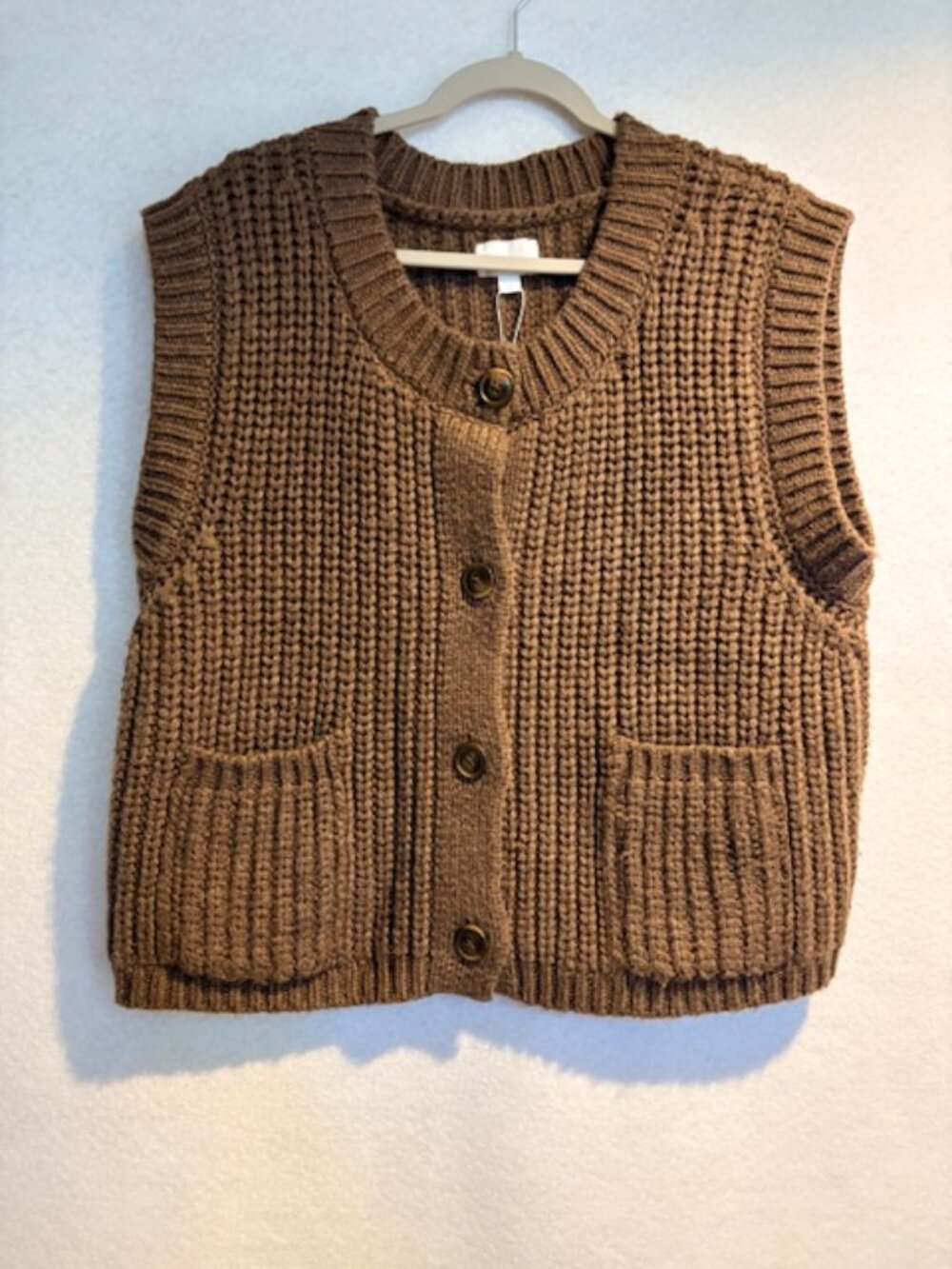 EVERY Chunky Knit Sleeveless Sweater Vest Buttons Ribbing XL Rich Brown NWT